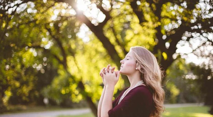 Moduri in care legea atractiei va poate ajuta sa va imbunatatiti viata