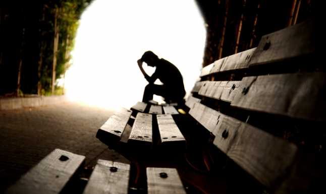 Motive pentru care oamenii reactioneaza diferit atunci cand o persoana draga moare