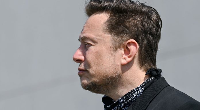 Elon Musk si lectia sa despre competitie pentru a fi o persoana de succes
